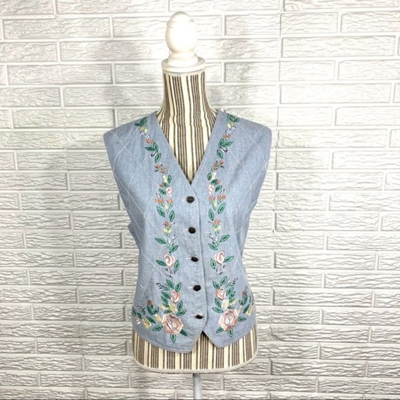 Vintage Jackets & Blazers - Vintage LizWear Floral Embroidered Denim Vest